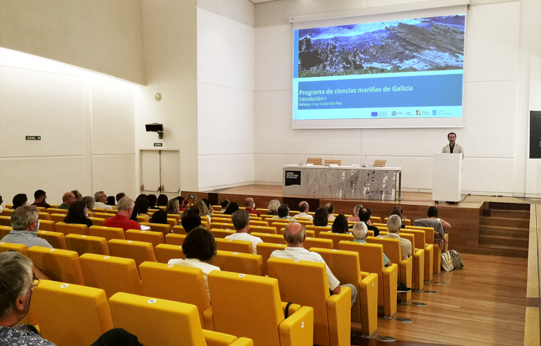 Instantánea da asemblea interna na Cidade da Cultura de Santiago de Compostela.